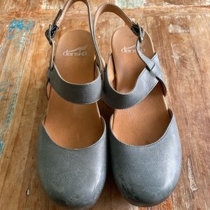 Dansko Women’s Shoes
